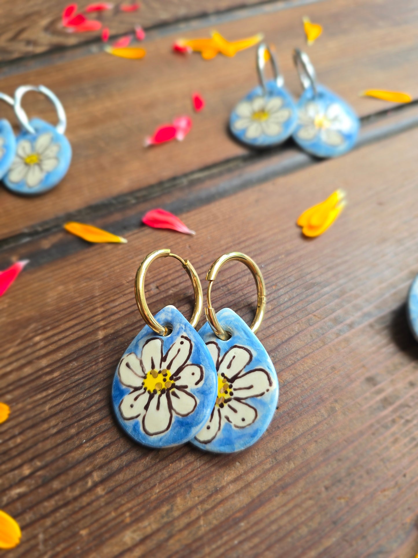 Daisy Sky Earrings ~ Droplet Small