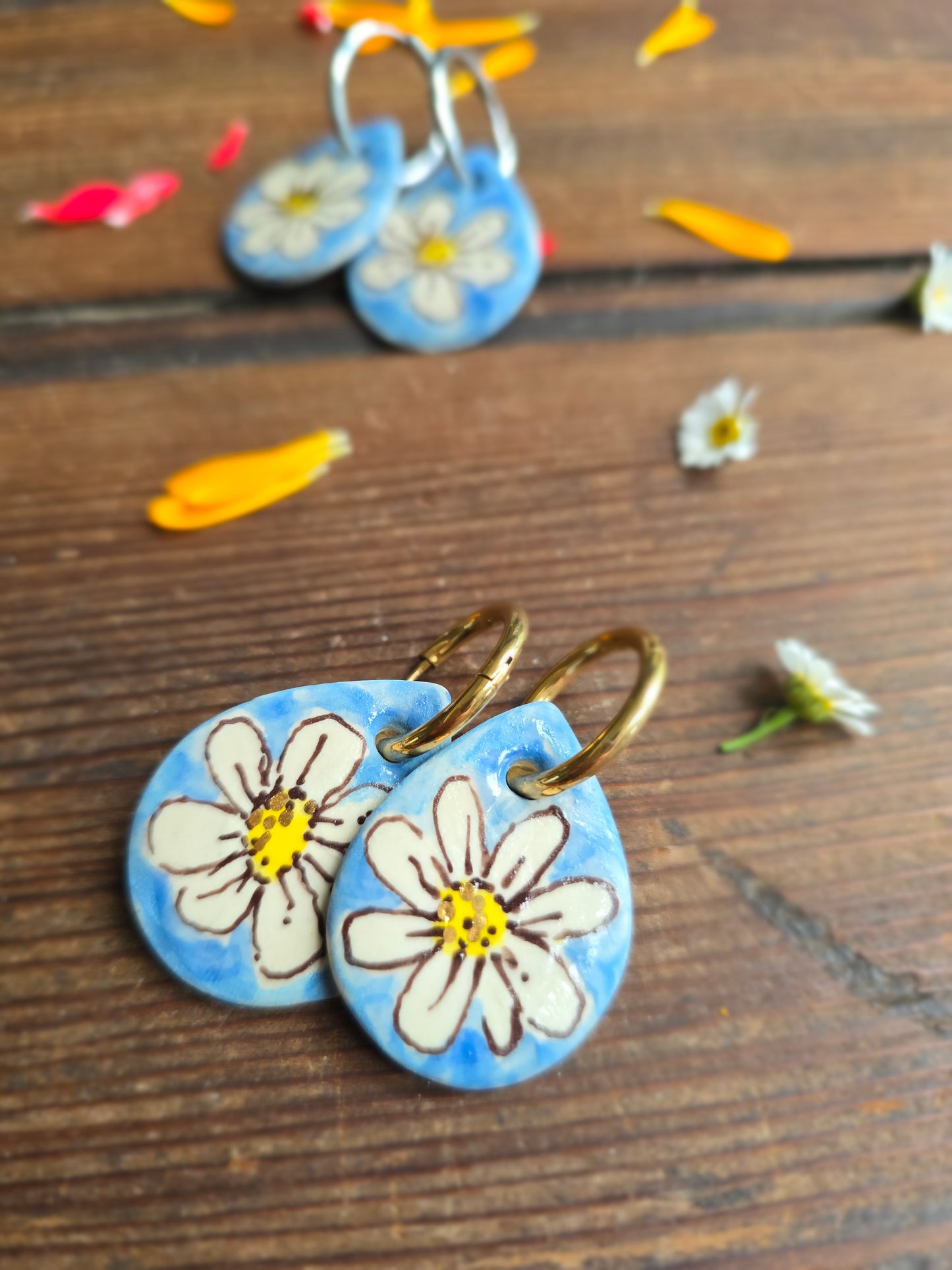 Daisy Sky Earrings ~ Droplet Small