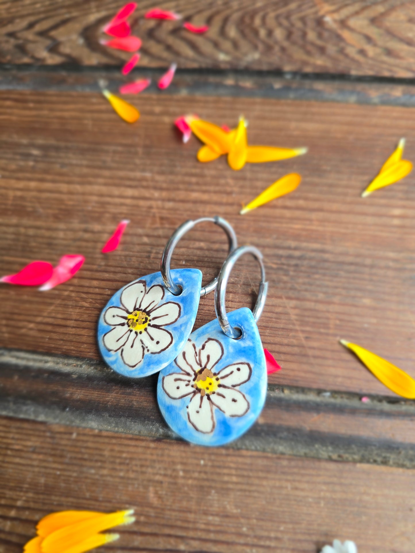 Daisy Sky Earrings ~ Droplet Small