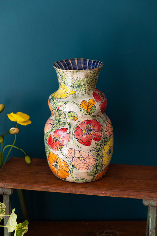 Ultimate Poppy Vase