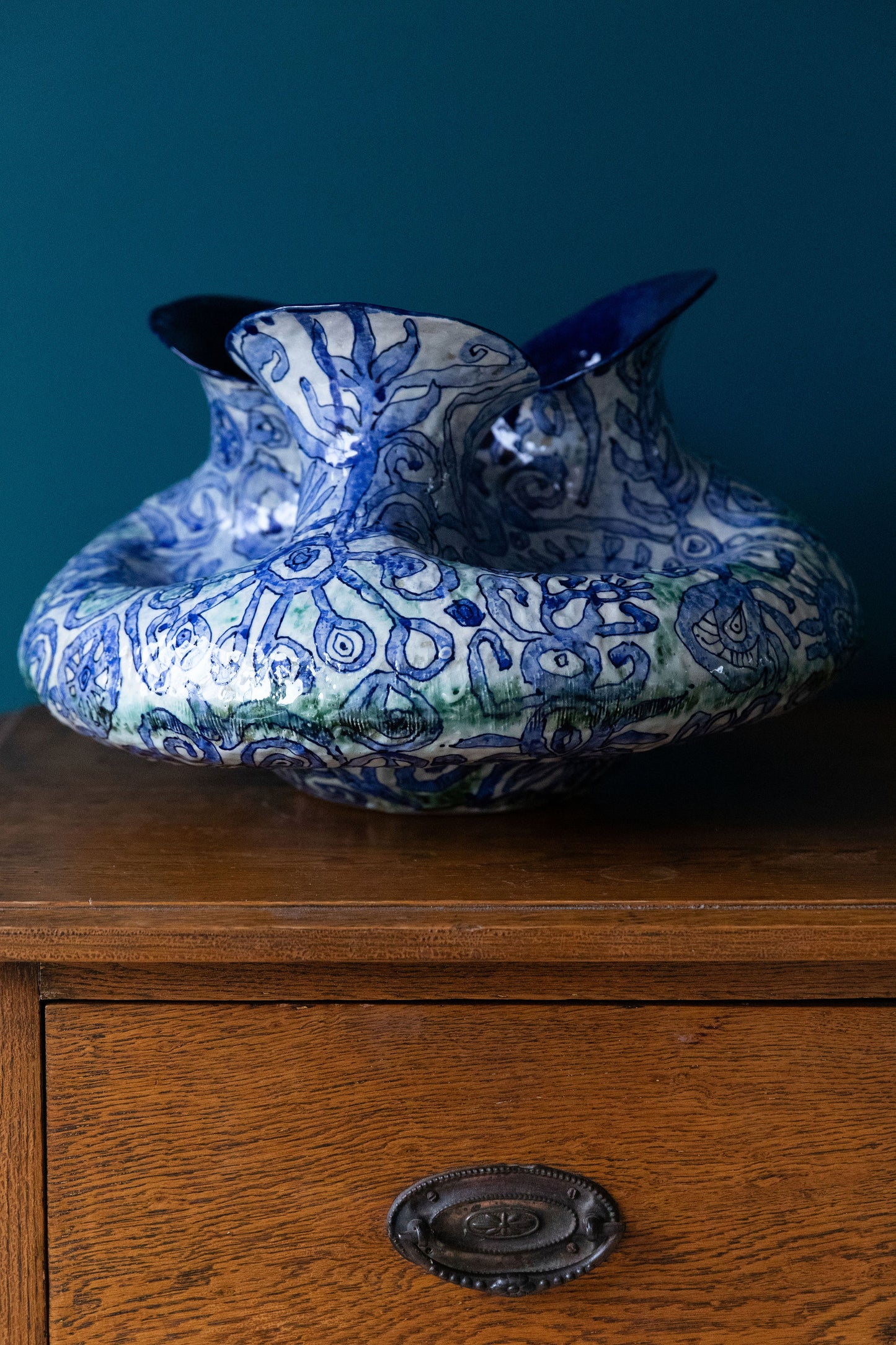 Blue Scribble ~ Tulipiere Vase