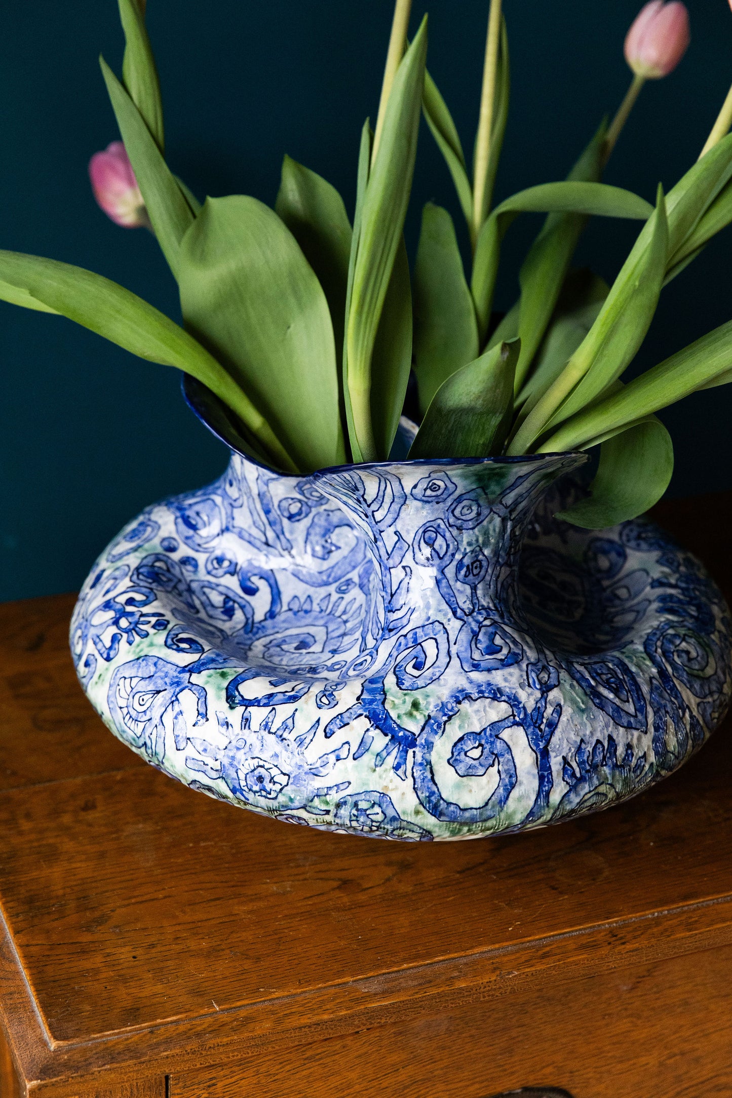 Blue Scribble ~ Tulipiere Vase