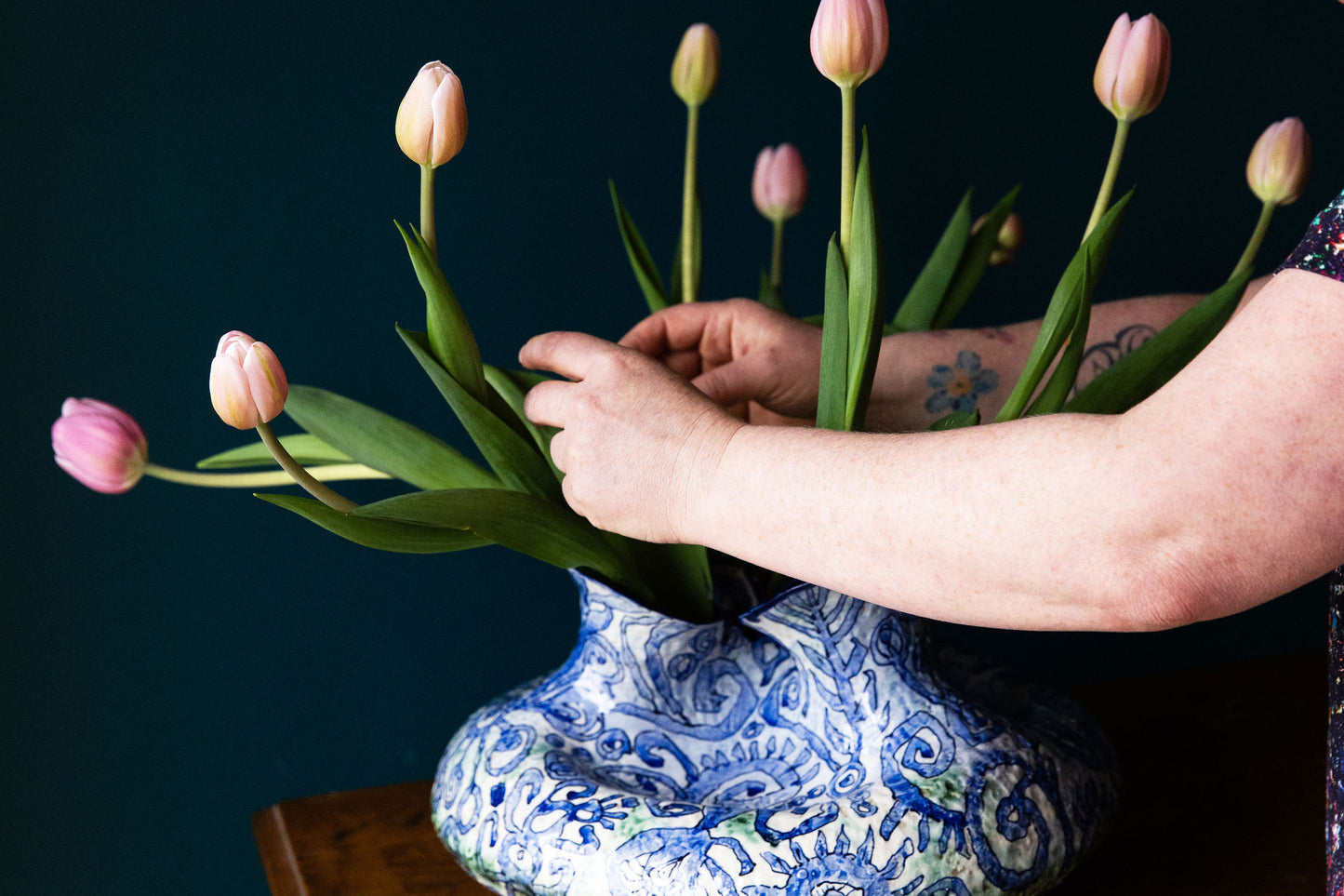 Blue Scribble ~ Tulipiere Vase