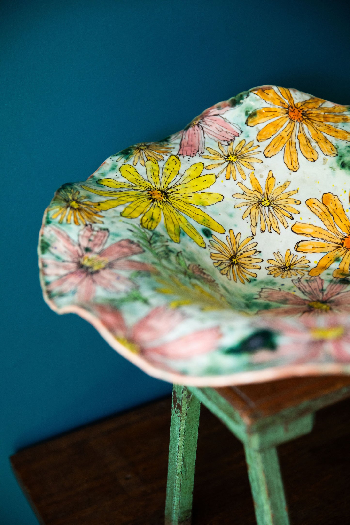 Daisy Dance Frill Bowl